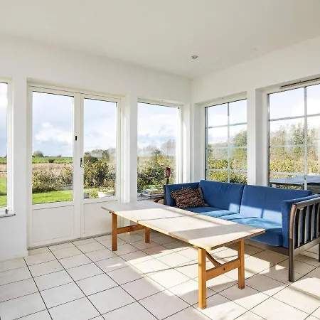 10 Person Holiday In Vakantiehuis *